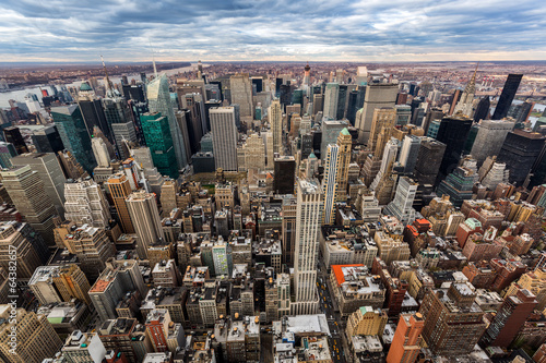 Obraz na płótnie canvas trzyczęściowy "tryptyk" Widok z lotu ptaka midtown manhattan wieżowce