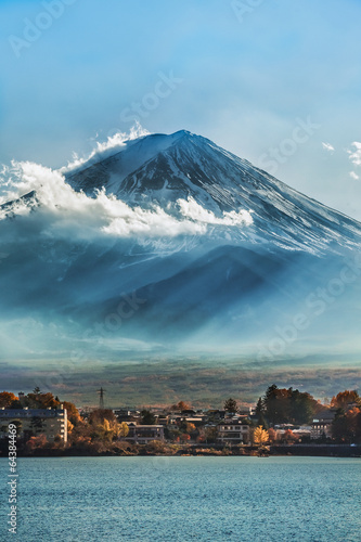 Obraz na płótnie canvas Mt. fuji at lake kawaguchiko