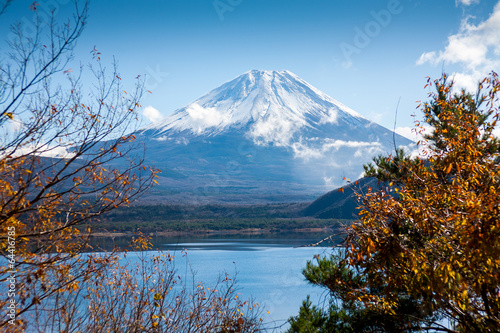 Naklejka samoprzylepna Mt fuji widok z jeziora