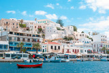 Fototapeta Do przedpokoju - Port on the island of Naxos