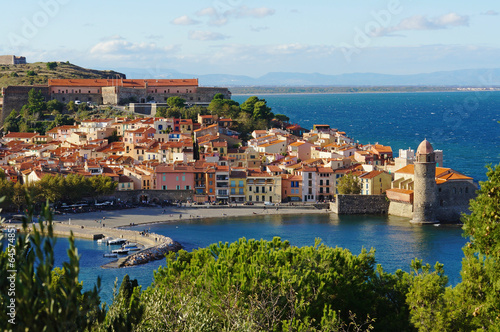 Board z aluminiowym obramowaniem Collioure nadmorska wioska we Francji