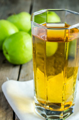 Sticker - Apple juice with fresh apples