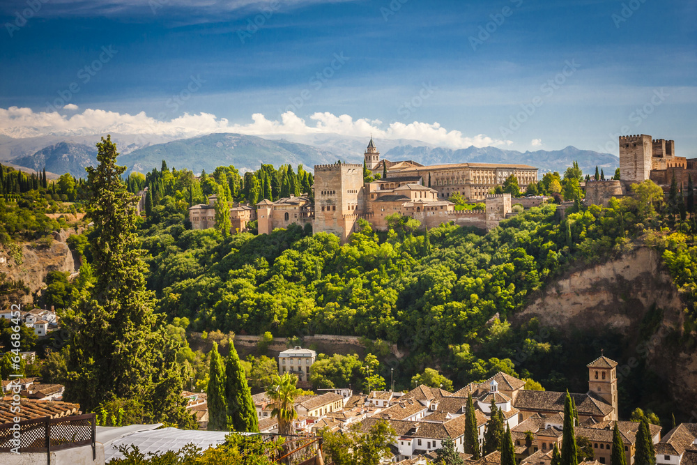 Ancient arabic fortress of Alhambra, Granada, Spain - obrazy, fototapety, plakaty 