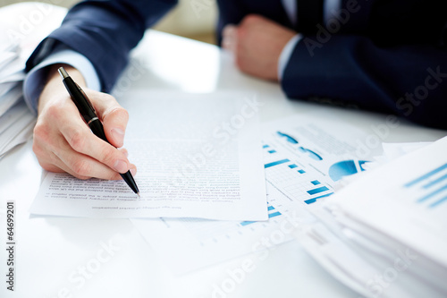 Board z aluminiowym obramowaniem Papierkowa robota