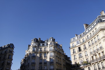 Wall Mural - Immeuble ancien du quartier de Passy à Paris