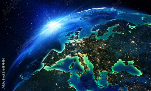  Fototapeta mapa Europy   kontynent-europejski-na-tle-kuli-ziemskiej