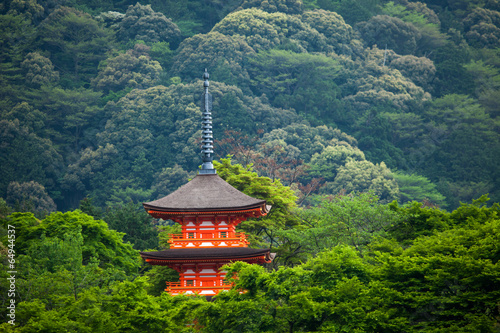 Tapeta ścienna Trzypiętrowa pagoda, świątynia taisan-ji, świątynia kiyomizu-dera, Kioto