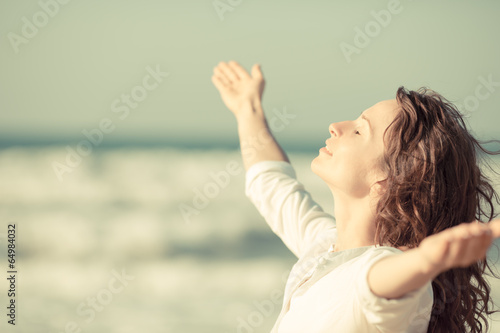 Fotografía Beautiful woman enjoying life