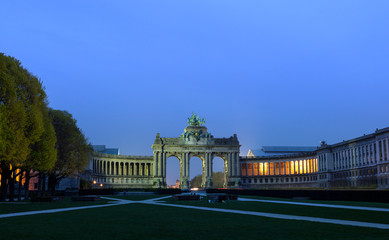 Fototapete - arch de Triumph Brussels Jubilee Park