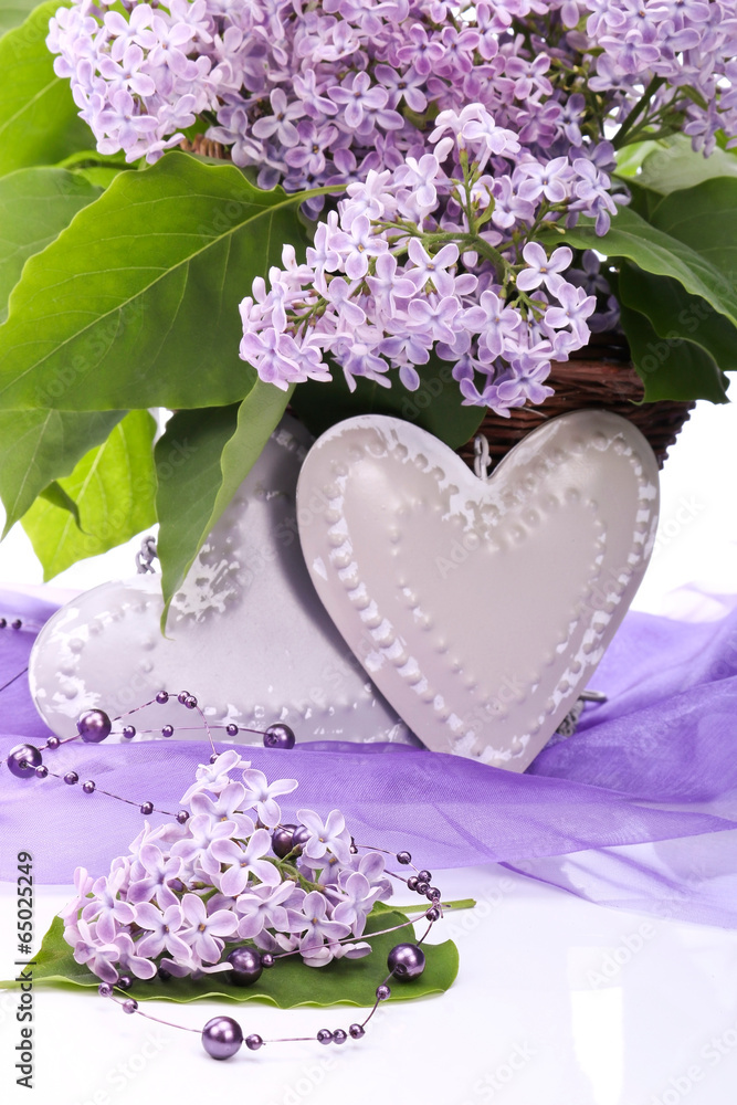 Obraz na płótnie Occasional decoration - heart and flower lilac w salonie