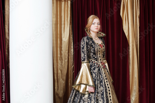 Fotografia, Obraz Image of actress posing in historical costume