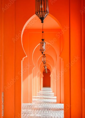 Naklejka - mata magnetyczna na lodówkę orange arch door