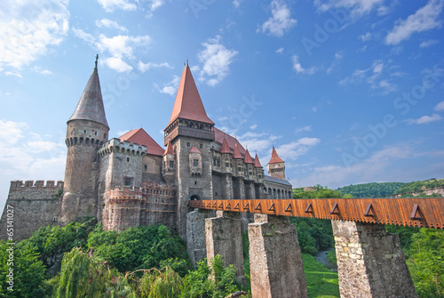 Board z aluminiowym obramowaniem Corvin Castle