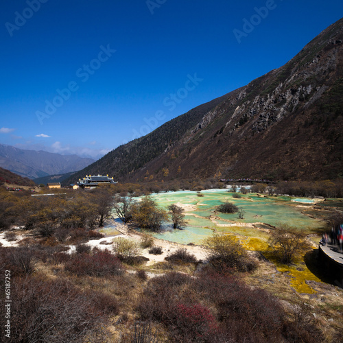 Obraz na płótnie canvas China landforms huanglong