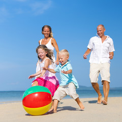 Canvas Print - Summer Beach Family Fun