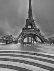Fototapete - Magnificence of Eiffel Tower, view of powerful landmark structur
