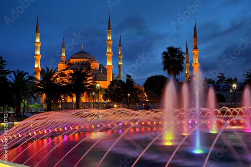 Plakat na papierze fotorealistycznym Bluemosque w wieczór-sultanahmet-stambuł