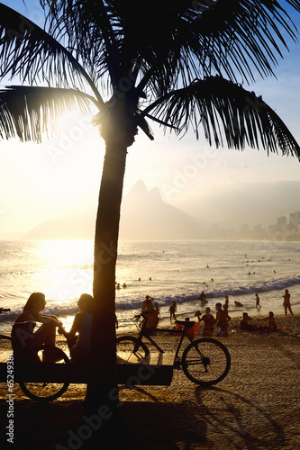Naklejka samoprzylepna Zachód sylwetki arpoador Rio de Janeiro Brazylia