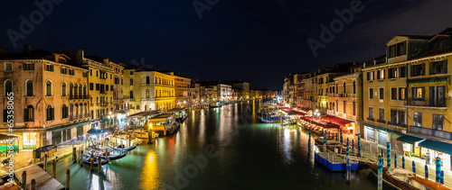 Tapeta ścienna Nocny widok grande canal w wenecji