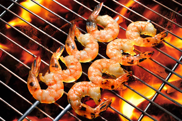 Poster - Grilled shrimps on the flaming grill