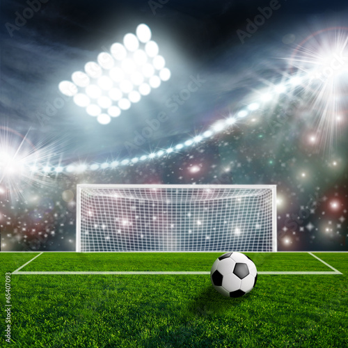 Board z aluminiowym obramowaniem Piłka nożna na arenie stadionu zielony