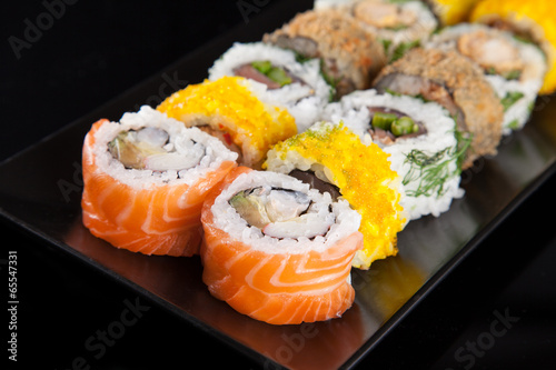 Naklejka samoprzylepna Zestaw sushi japoński owoce morza