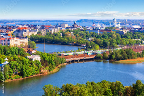Cuadros en Lienzo Aerial panorama of Helsinki, Finland