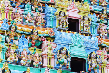 Wall Mural - Sri Mariamman temple in Singapore