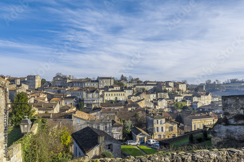 Board z aluminiowym obramowaniem Saint emilion cityscape france