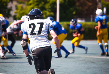 moving athletes in american football