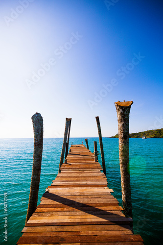 Board z aluminiowym obramowaniem Drewniany chodnik