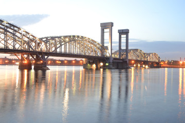 Wall Mural - Finland Railway Bridge at night