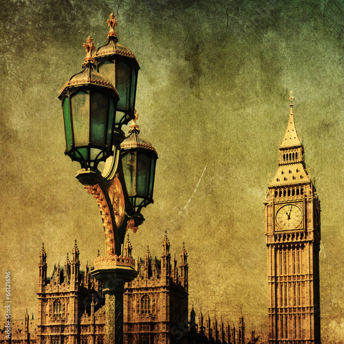 Obraz na płótnie canvas trzyczęściowy "tryptyk" Big Ben i latarnia uliczna z grunge teksturą