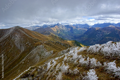 Board z aluminiowym obramowaniem Czerwone szczyty górskie, Tatry w Polsce