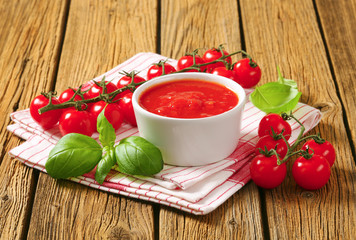 Wall Mural - Tomato puree