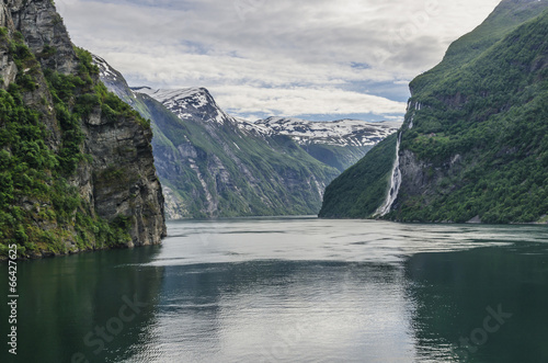 Board z aluminiowym obramowaniem Fiord geiranger