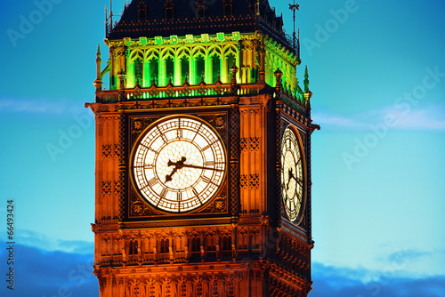 Obraz na płótnie canvas dwuczęściowy "dyptyk" Zbliżenie big ben