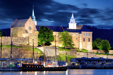 Poster - Akershus Fortress at night, Oslo, Norway