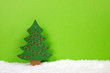 canvas print picture - Weihnachtlicher Hintergrund in Grün mit Weihnachtsbaum