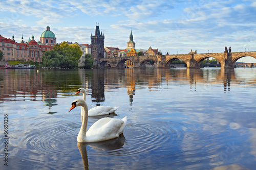 Obraz na płótnie canvas trzyczęściowy "tryptyk" Praga.
