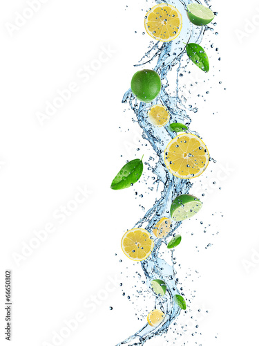 Naklejka - mata magnetyczna na lodówkę Fresh lemon with water splash