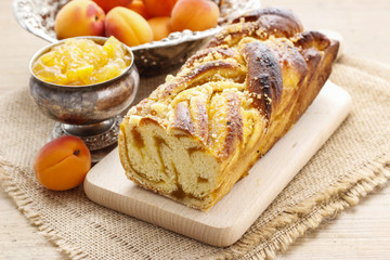 Sticker - Apricot cake