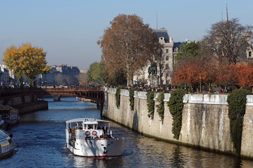 Sticker - Paris en automne