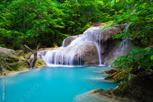 Fotoboard na płycie Erawan wodospad, kanchanaburi, tajlandia