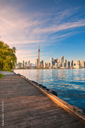 Plakat na papierze fotorealistycznym Panoramę Toronto nad jeziorem ontario