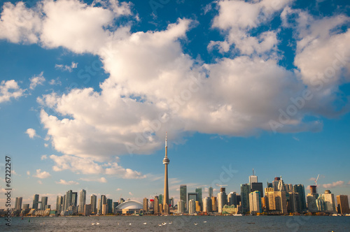 Stampa su Tela Toronto city skyline at under blue sky