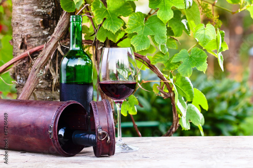 Board z aluminiowym obramowaniem Czerwone wino