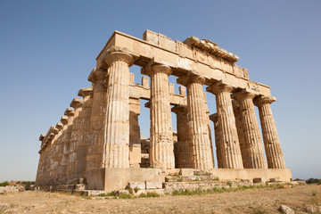 ruins of the temple of Selinunte