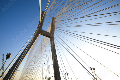 nowoczesny-most