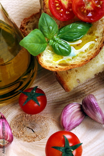 Board z aluminiowym obramowaniem Bruschetta